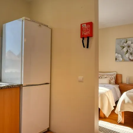 Largo Dos Milagres, A In Madeira