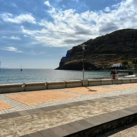 Largo Dos Milagres, A In Madeira Daire