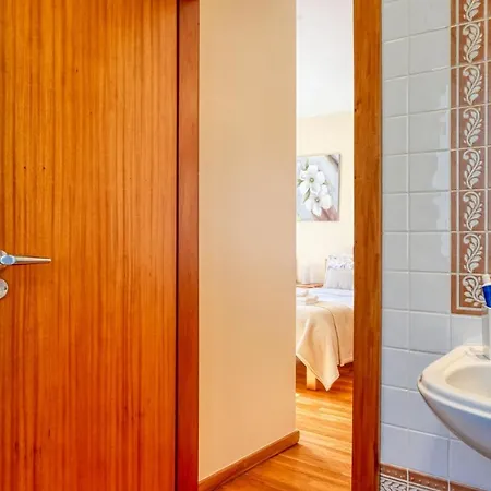 Largo Dos Milagres, A In Madeira