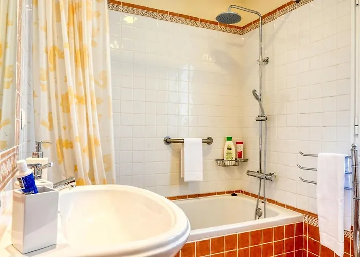 Largo Dos Milagres, A In Madeira アパート