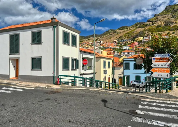 アパート Largo Dos Milagres, A In Madeira マシコ