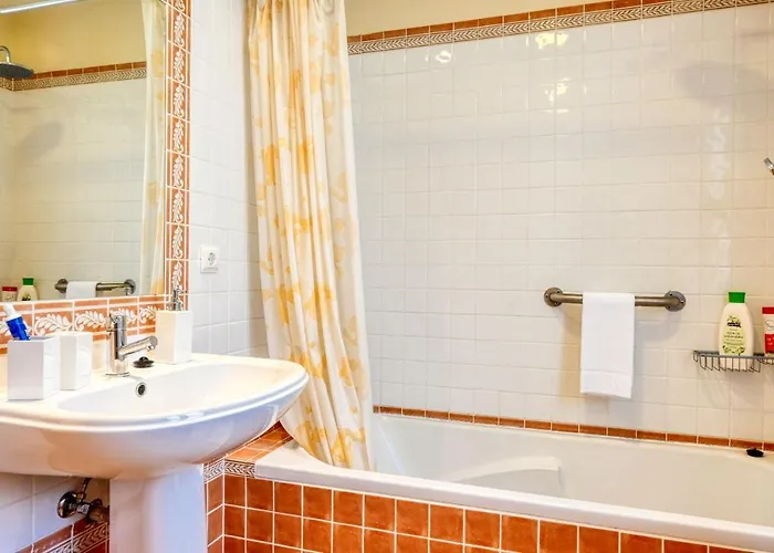 Largo Dos Milagres, A In Madeira