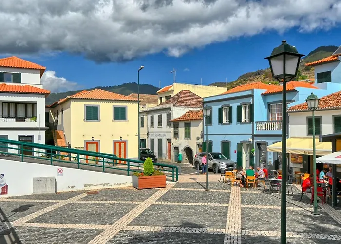 Largo Dos Milagres, A In Madeira *